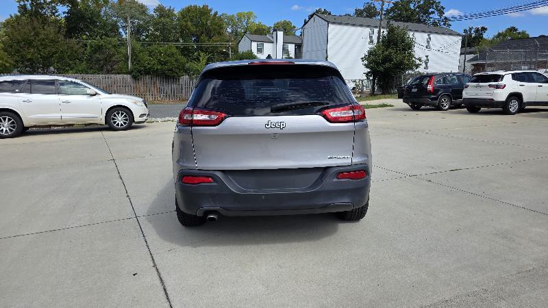 Jeep Cherokee Sport FWD 2015