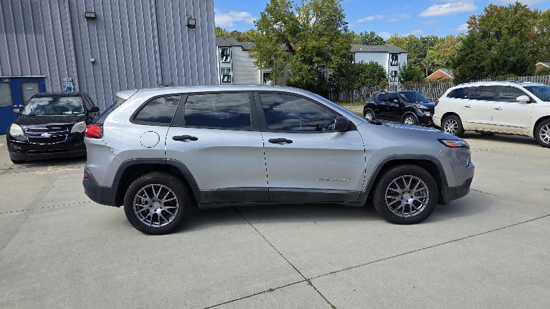 Jeep Cherokee Sport FWD 2015