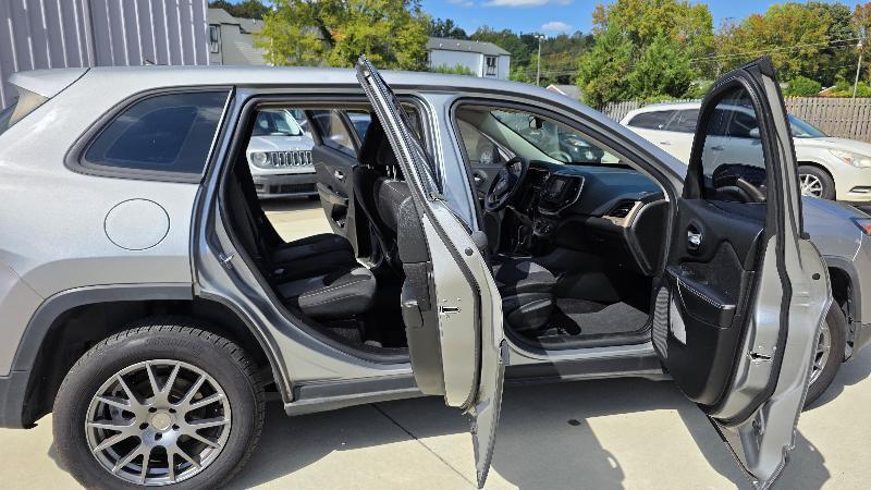 Jeep Cherokee Sport FWD 2015