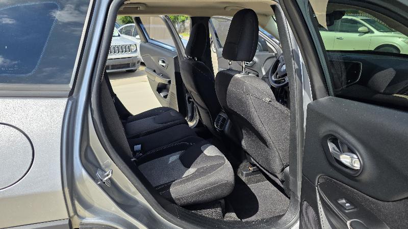 Jeep Cherokee Sport FWD 2015
