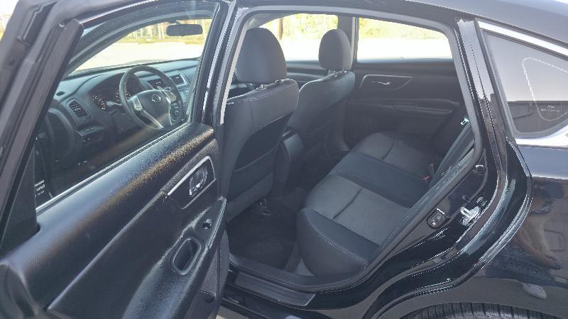 Nissan Altima 2.5 SR Sedan 2017