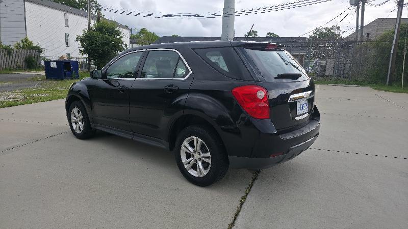Chevrolet Equinox LS 2WD 2013
