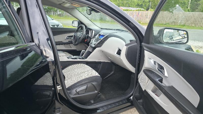 Chevrolet Equinox LS 2WD 2013