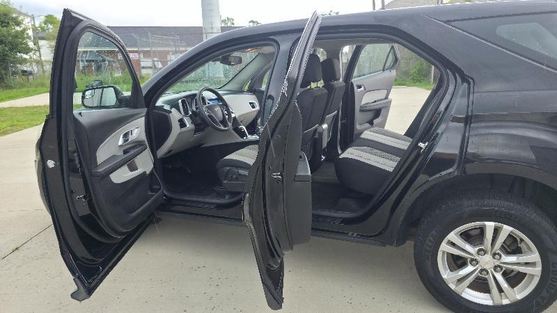 Chevrolet Equinox LS 2WD 2013