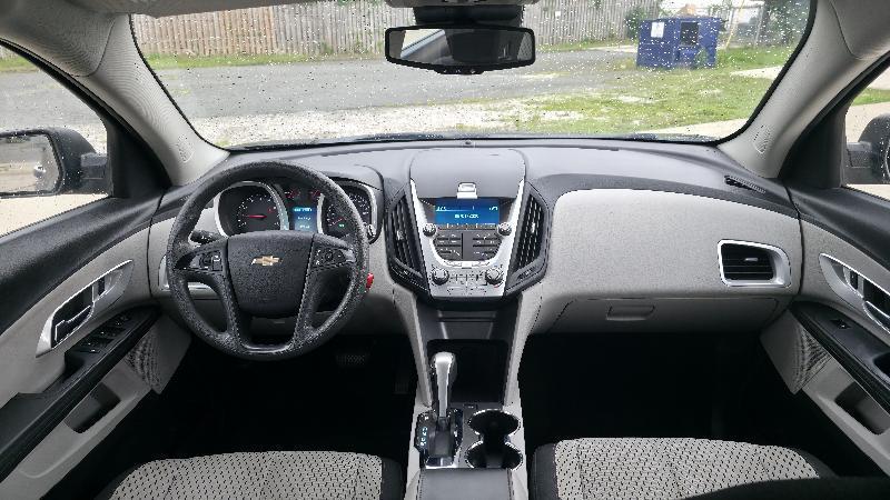 Chevrolet Equinox LS 2WD 2013