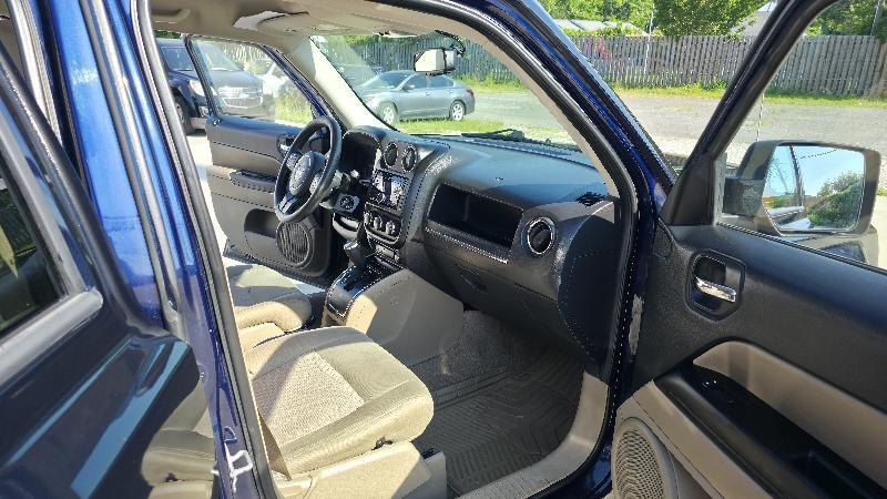 Jeep Patriot Sport 2WD 2014