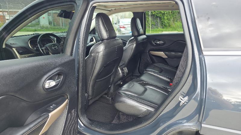 Jeep Cherokee Limited 4WD 2018