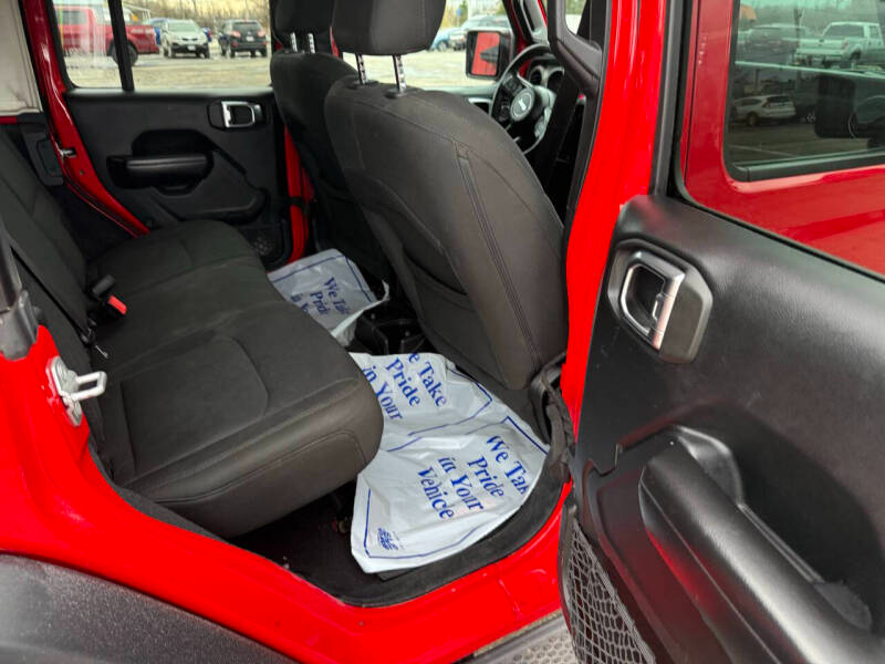 Jeep Wrangler Unlimited Sport 2018