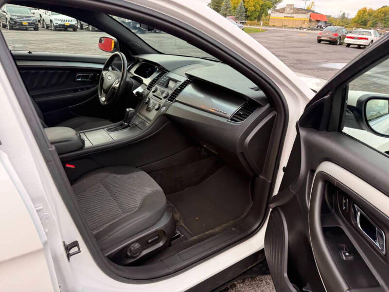 Ford Taurus SEL FWD 2016