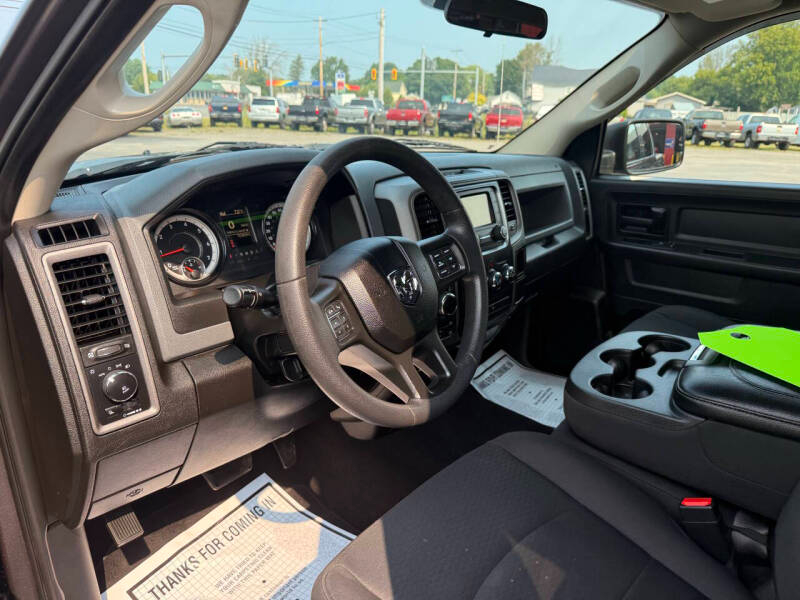RAM 1500 Classic Tradesman Quad Cab 4WD 2019