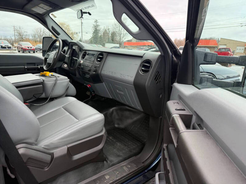 Ford F-450 SD Regular Cab DRW 4WD 2016
