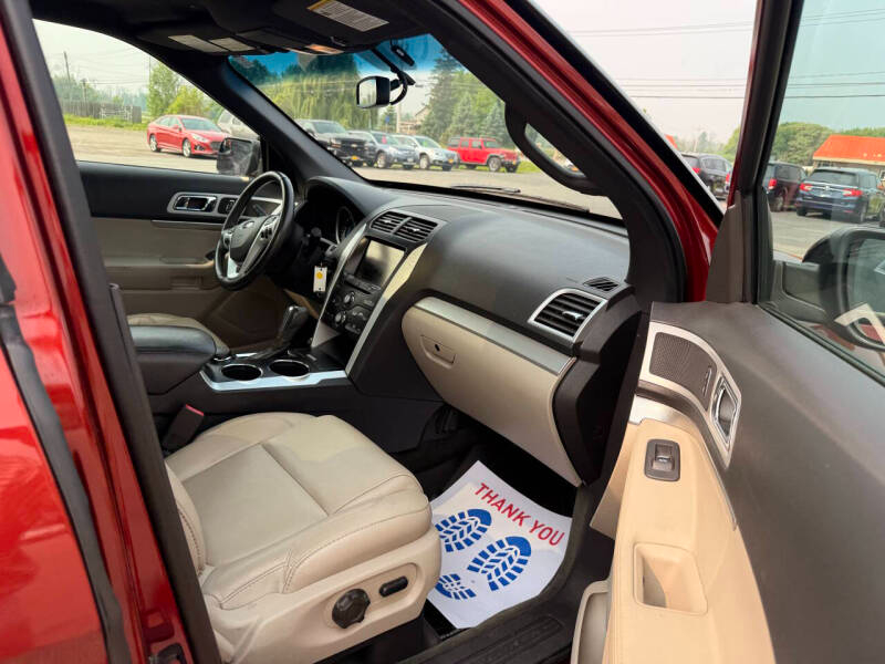 Ford Explorer XLT 4WD 2014