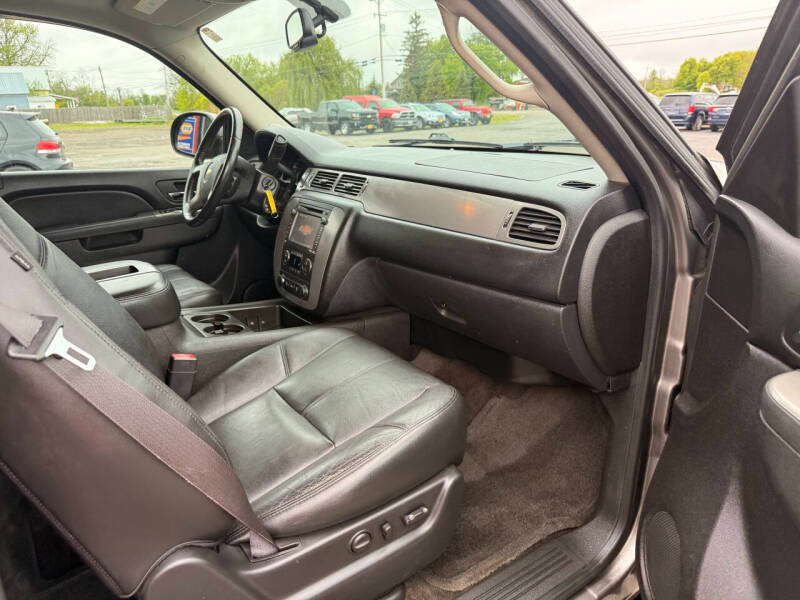 Chevrolet Tahoe LT 4WD 2012
