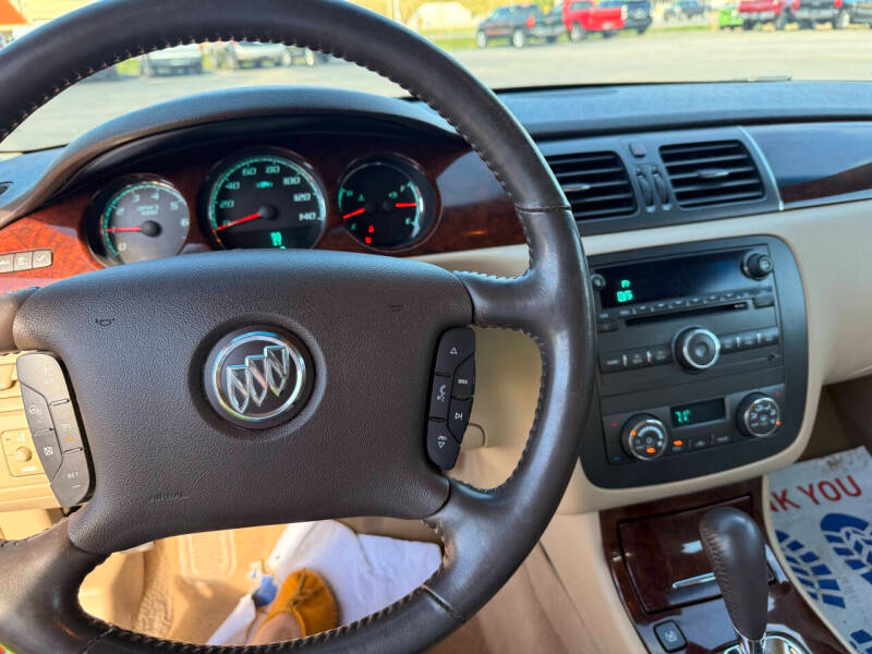 Buick Lucerne CXL Premium 2011