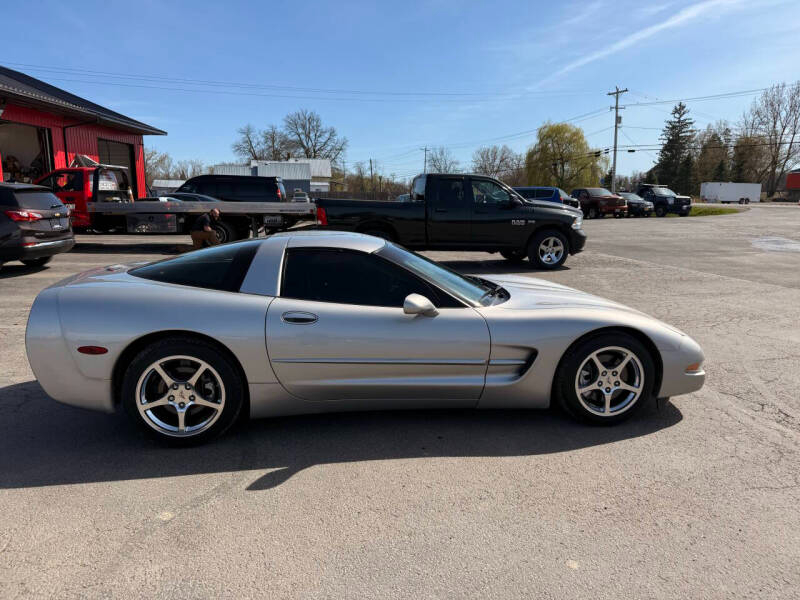 Chevrolet Corvette Coupe 2004