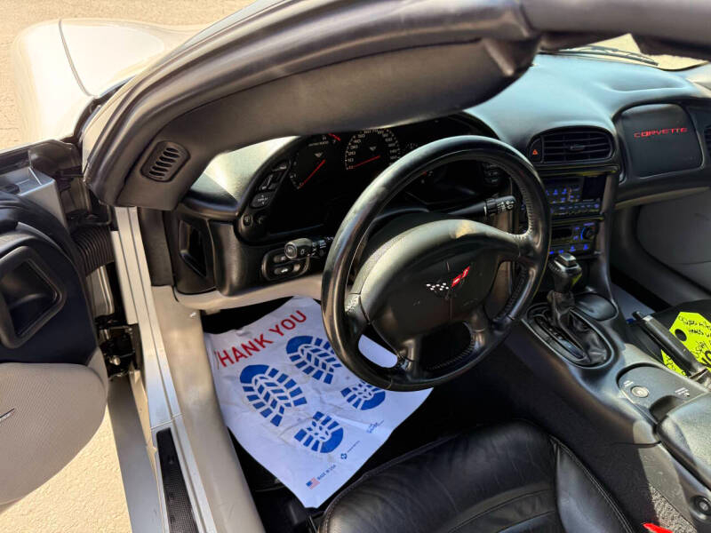 Chevrolet Corvette Coupe 2004