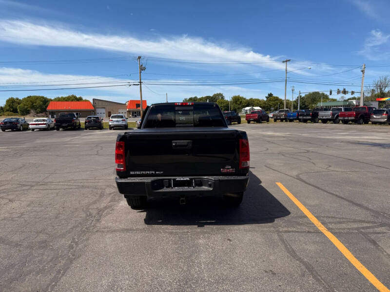GMC Sierra 1500 SLT Crew Cab 4WD 2013