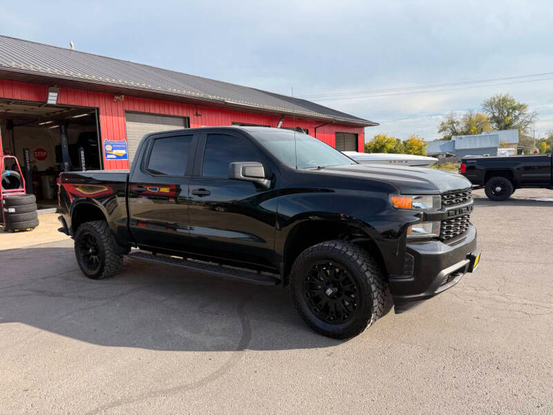 Chevrolet Silverado 1500 Custom Crew Cab Long Box 4WD 2021