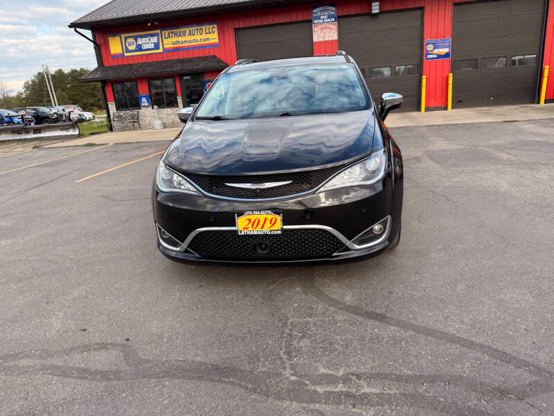 Chrysler Pacifica Limited 2019