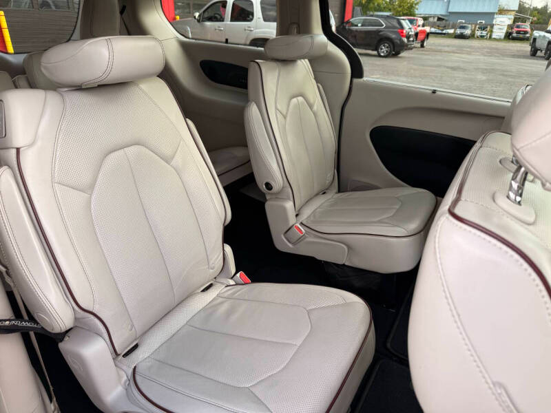 Chrysler Pacifica Limited 2019