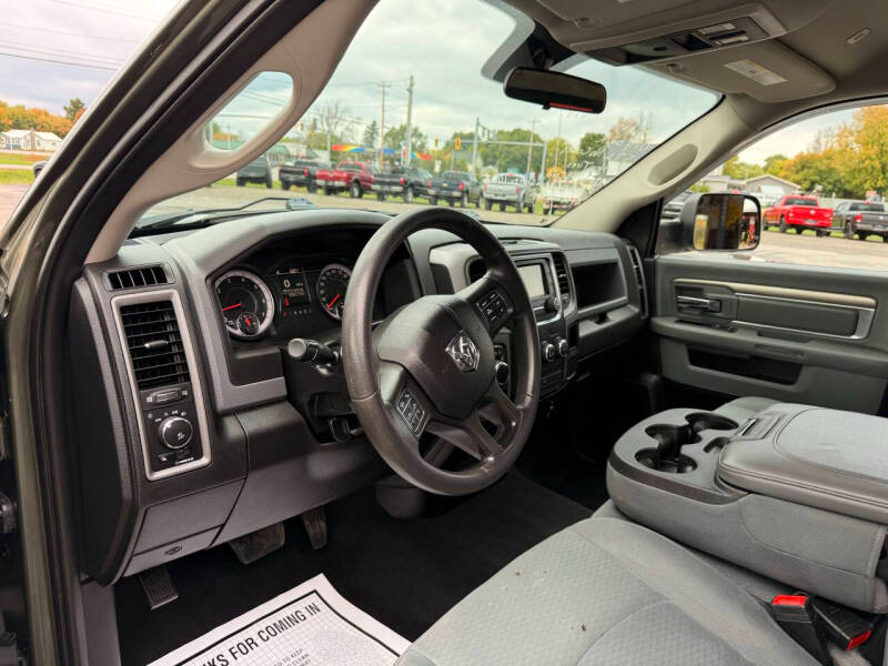 RAM 1500 Classic Tradesman Regular Cab LWB 4WD 2020