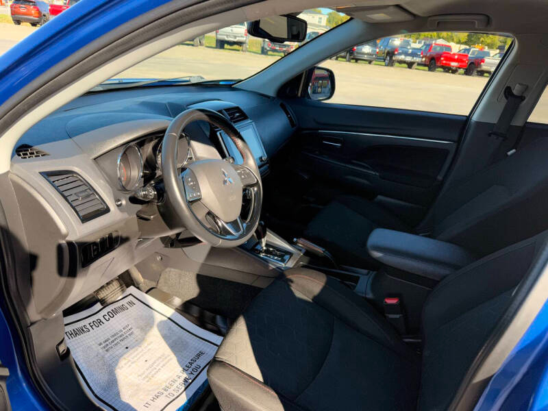 Mitsubishi Outlander Sport 2.0 ES AWD 2021