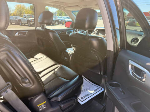 Nissan Pathfinder S 4WD 2016