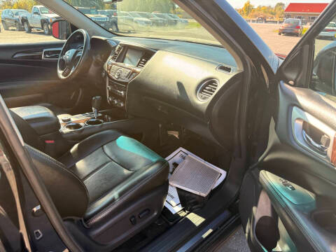 Nissan Pathfinder S 4WD 2016