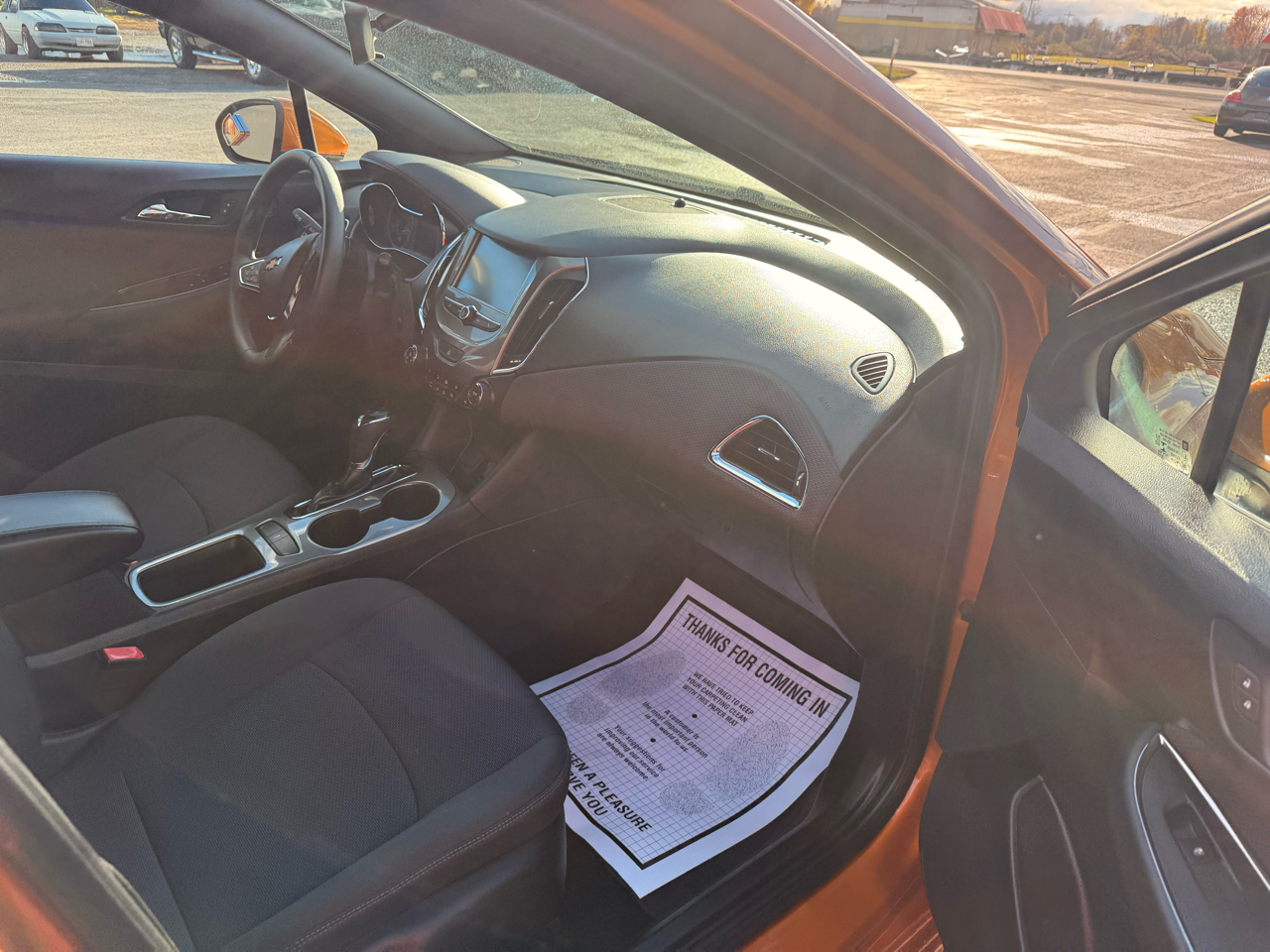 Chevrolet Cruze LT Auto Hatchback 2017