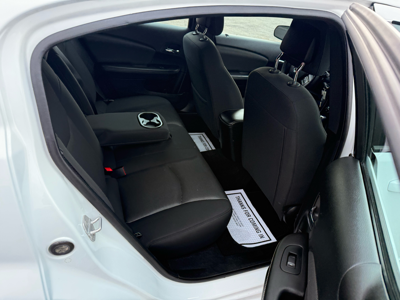 Dodge Avenger SE 2013