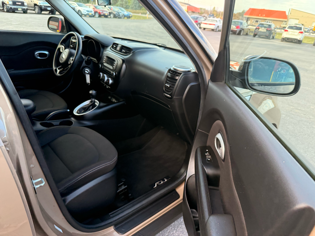 Kia Soul Base 6A 2016