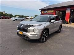 2022 Mitsubishi Outlander 