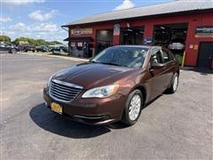 2013 Chrysler 200 