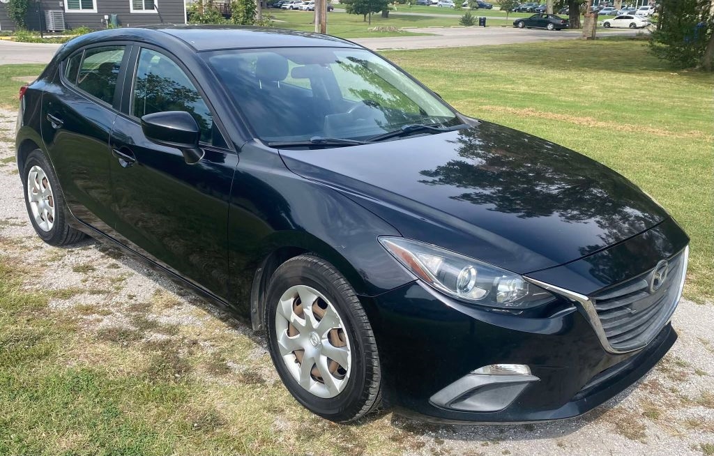 2015 Mazda MAZDA3 i Sport MT 5-Door