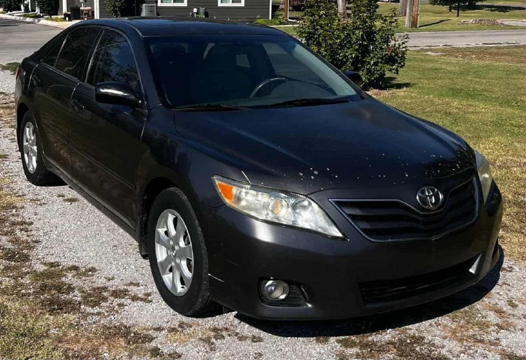 2011 Toyota Camry Base 6-Spd AT