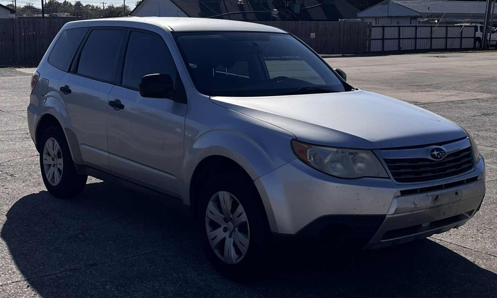 2010 Subaru Forester X's photo