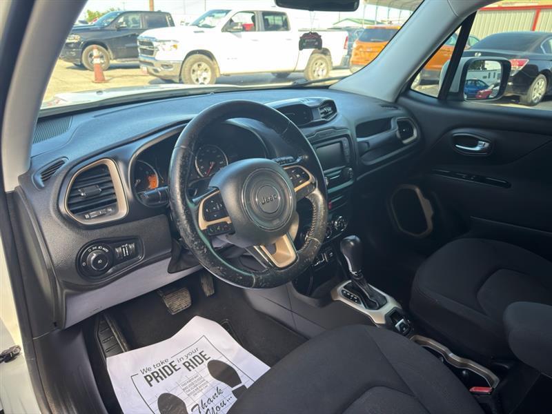 Jeep Renegade Latitude FWD 2016