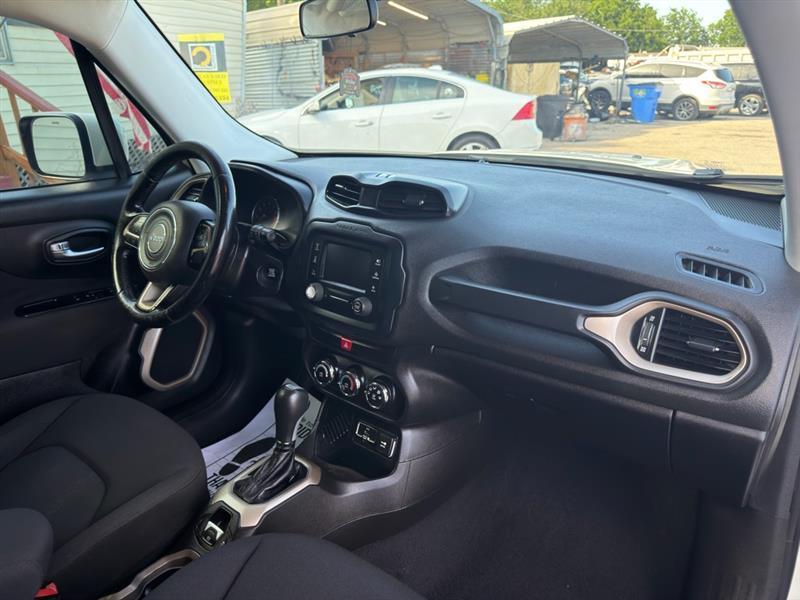 Jeep Renegade Latitude FWD 2016