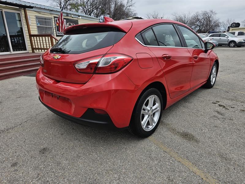Chevrolet Cruze LT Auto Hatchback 2017