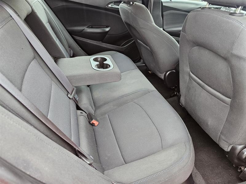 Chevrolet Cruze LT Auto Hatchback 2017