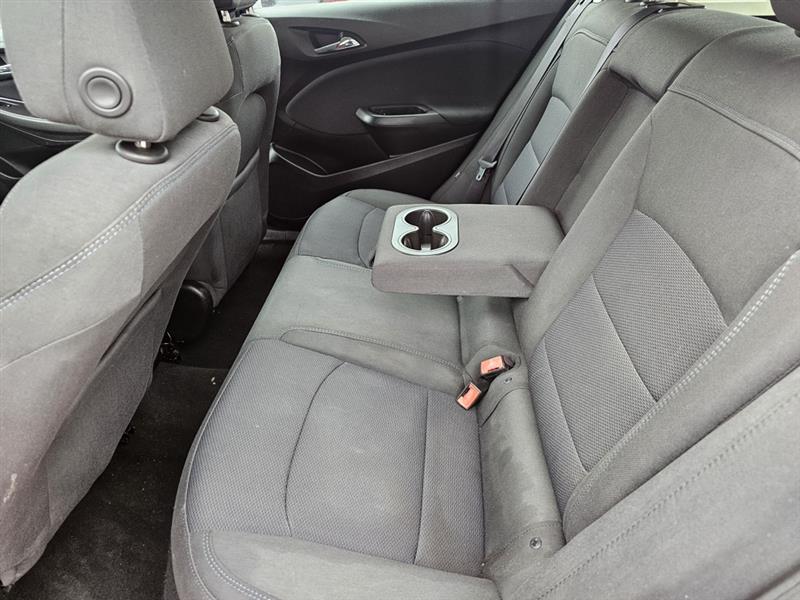 Chevrolet Cruze LT Auto Hatchback 2017