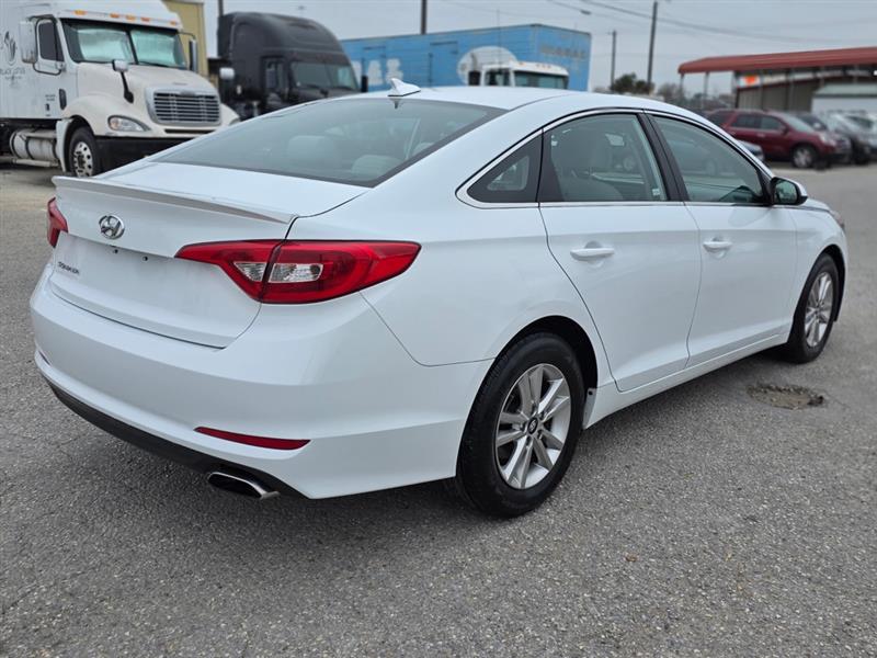 Hyundai Sonata SE 2016
