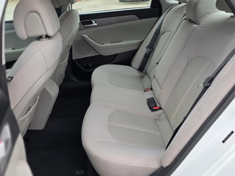 Hyundai Sonata SE 2016