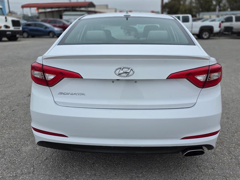 Hyundai Sonata SE 2016
