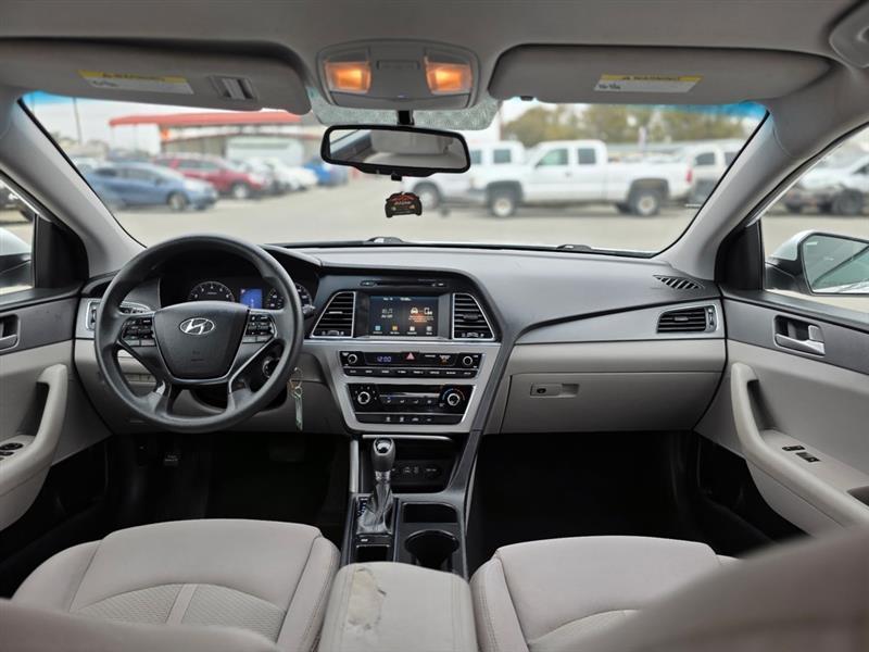 Hyundai Sonata SE 2016