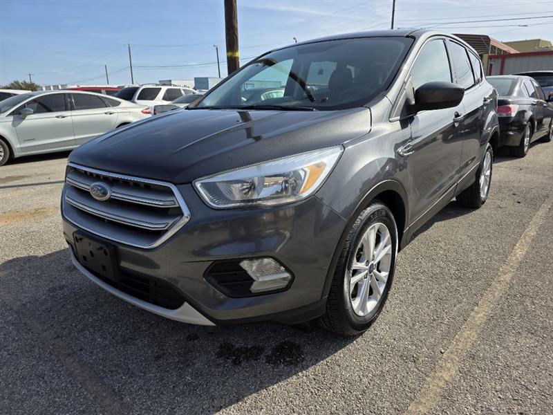 Ford Escape SE FWD 2017