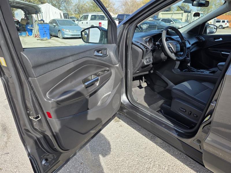 Ford Escape SE FWD 2017