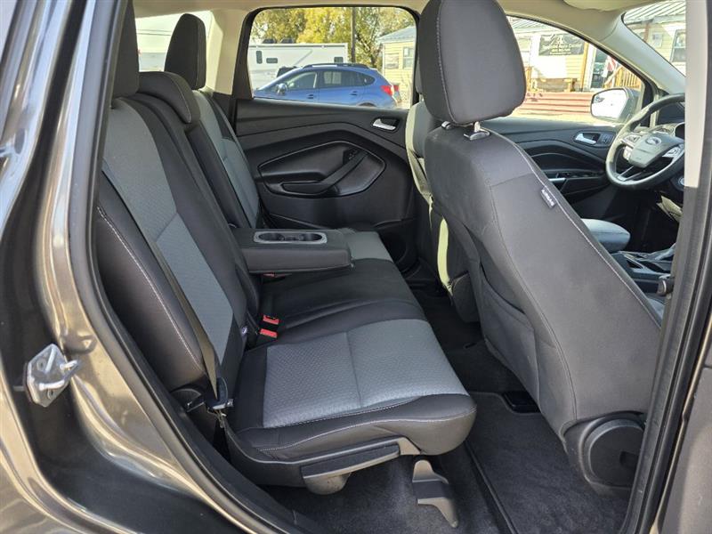 Ford Escape SE FWD 2017