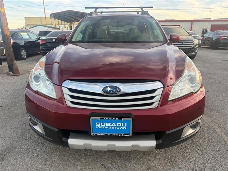 Subaru Outback 2.5i Limited 2011