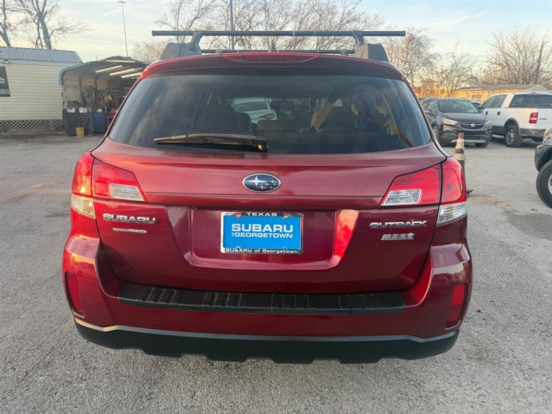 Subaru Outback 2.5i Limited 2011
